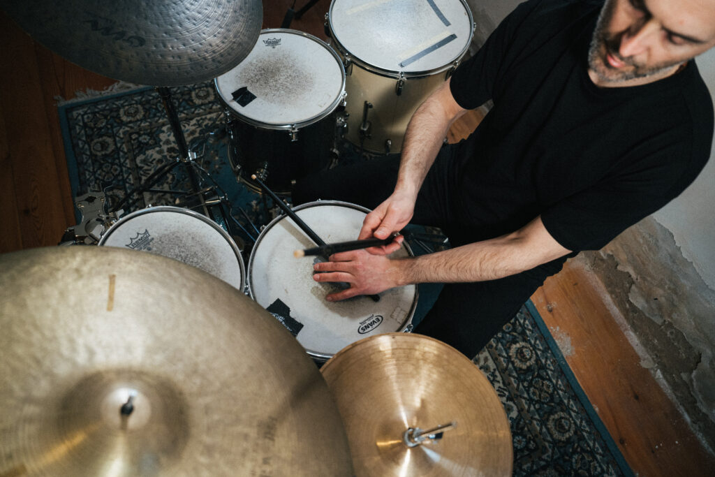 Alessandro Alfonsi alla batteria