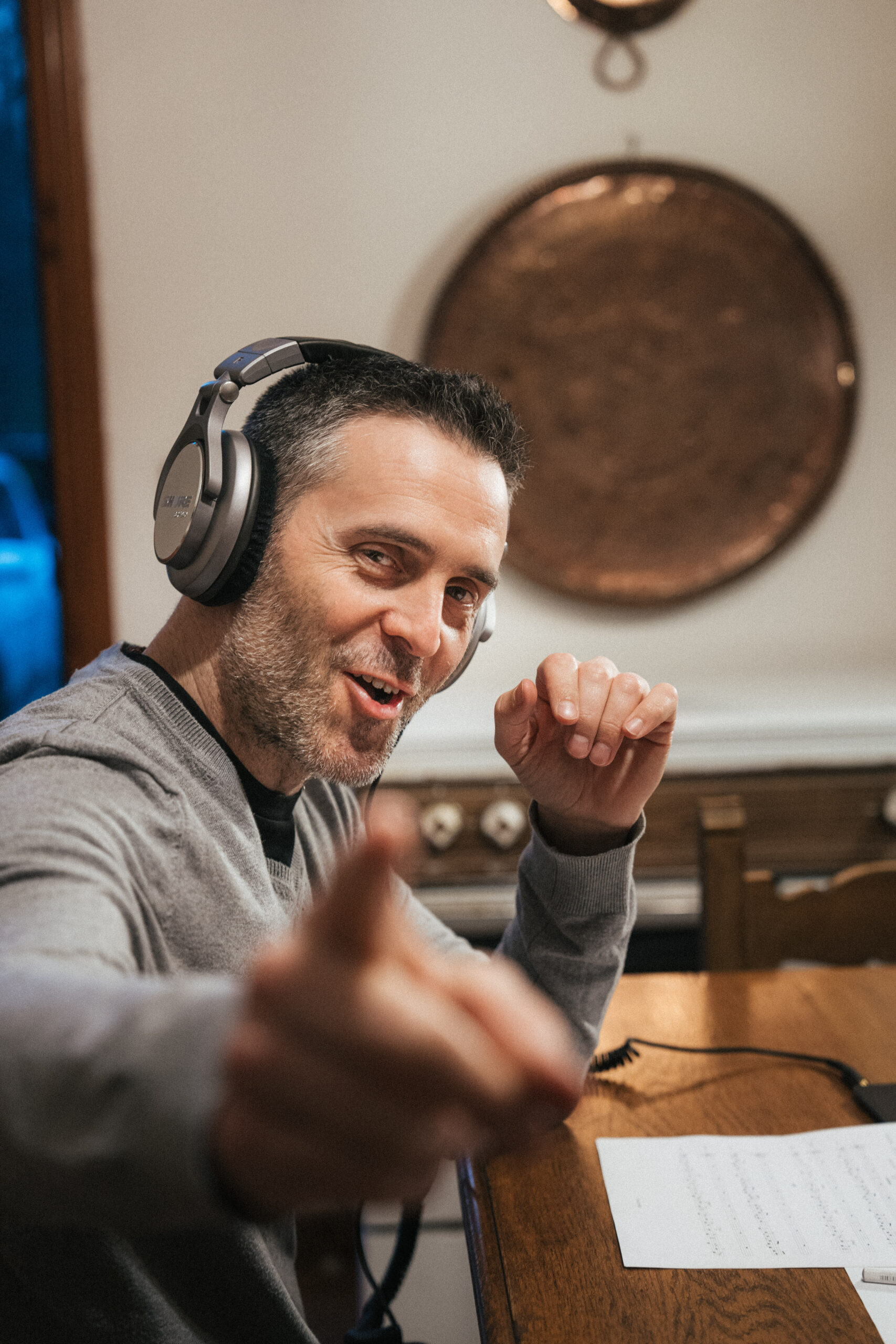 Alessandro Alfonsi in studio